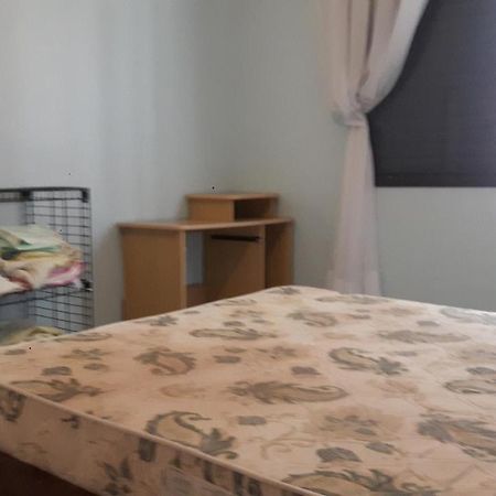 Apartamento no Guaujá/SP, c/ 2 q., 72 m2. Uma vaga na garagem Guarujá Esterno foto